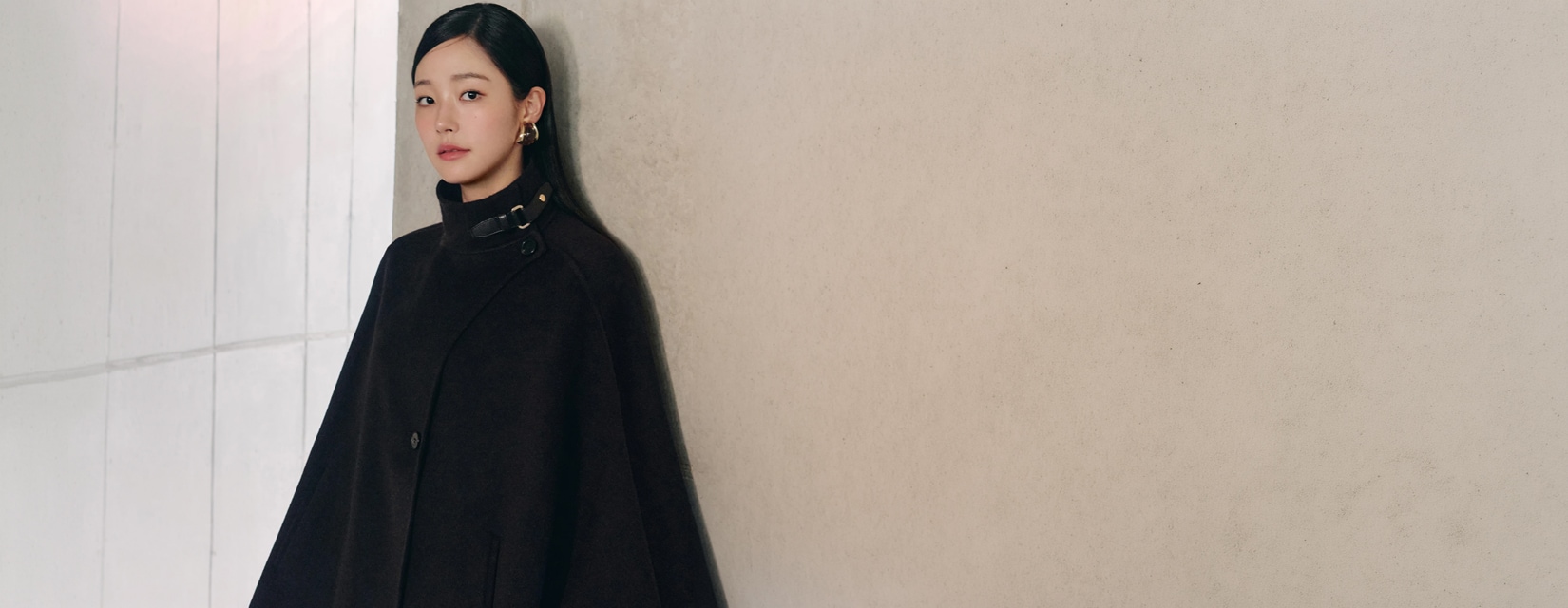 0223~0301	"WOMEN'S OUTLETS BEST & NEW IN"